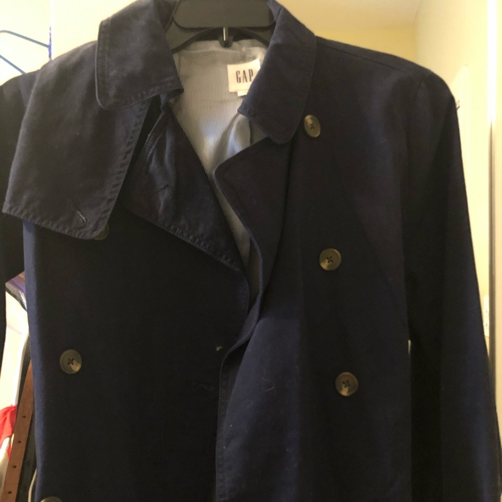 Gap Coat - image 1